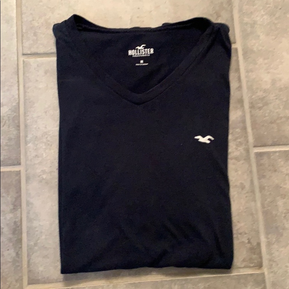 Dark navy hollister v neck slim fit shirt